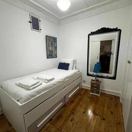 Apartment Chiado View
